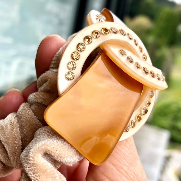 Rhinestone Embellished Acrylic Scrunchie - Picture 14 of 14